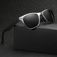 Load image into Gallery viewer, Sunglasses With Lens